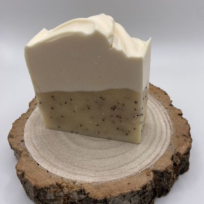 lemon and poppy seed soap